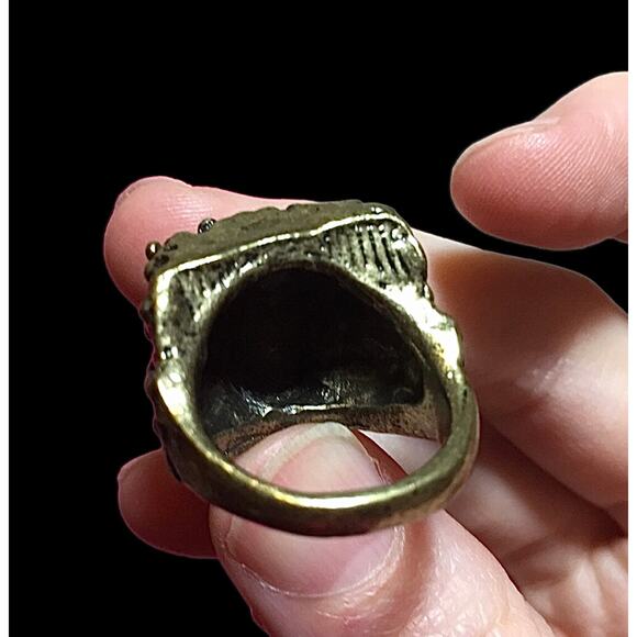 Gothic Stainless Steel Rocker Crow Bird Statement Ring Red Gemstone Size 6.5 - Picture 11 of 13